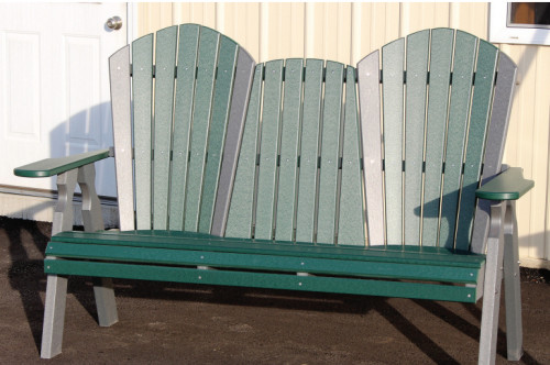 5’ Classic Loveseat